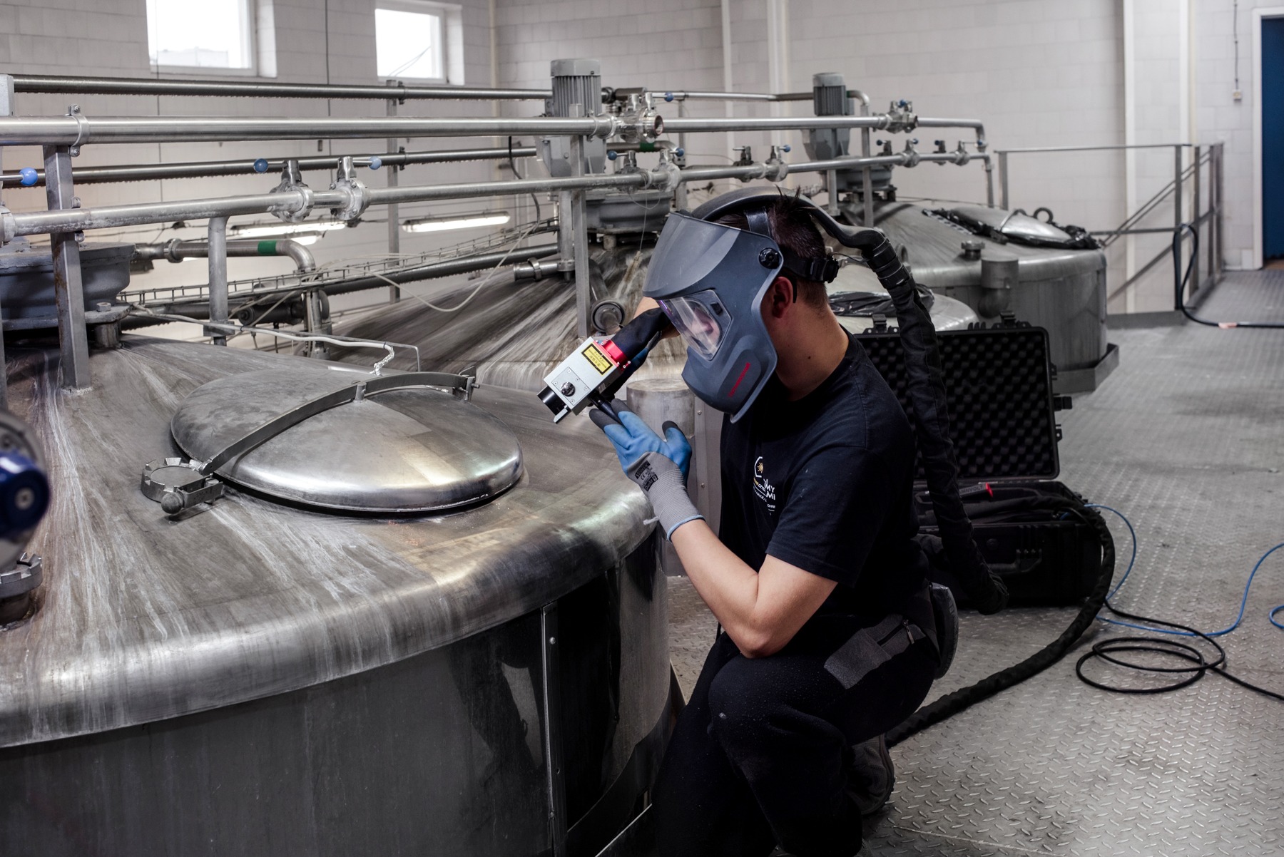 Usuwanie zabrudzeń z linii produkcyjnej